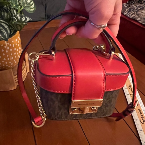Michael Kors Handbags - Michael Kors Rosa Mini Trunk Crossbody Bag